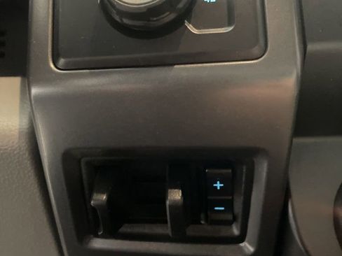 Used 2022 Ford F250 XLT image 24