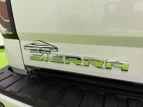 Used 2017 GMC Sierra 1500 Denali AWD/4WD image 12