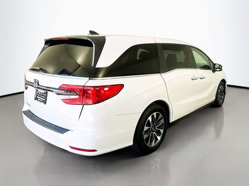 Used 2023 Honda Odyssey EX-L image 7
