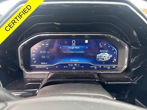 Used 2023 Chevrolet Silverado 1500 High Country w/ High Country Premium Package AWD/4WD image 17
