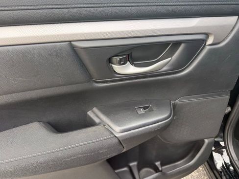 Used 2019 Honda CR-V LX image 33