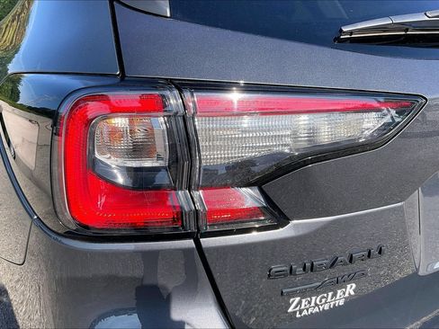 Certified 2024 Subaru Outback Onyx Edition AWD/4WD image 31