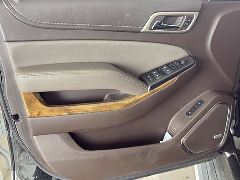 Used 2016 GMC Yukon XL Denali w/ Open Road Package image 3