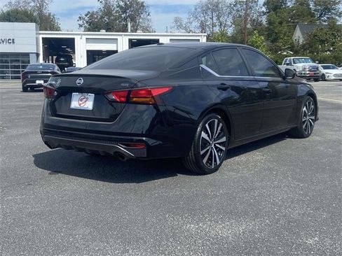 Used 2022 Nissan Altima 2.5 SR image 4