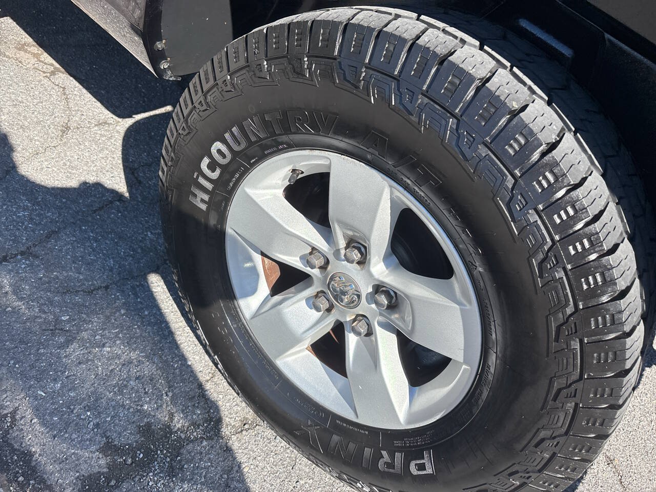 Used 2016 RAM 1500 Classic SLT RWD image 13