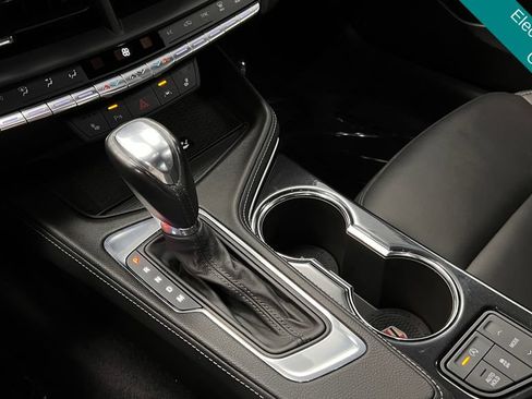 Used 2023 Cadillac CT4 Luxury w/ Cold Weather Package RWD image 10