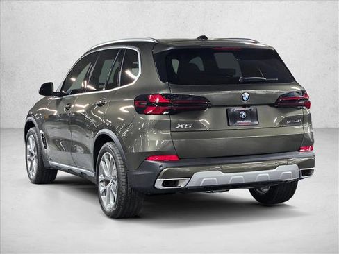 Used 2026 BMW X5 sDrive40i RWD image 7