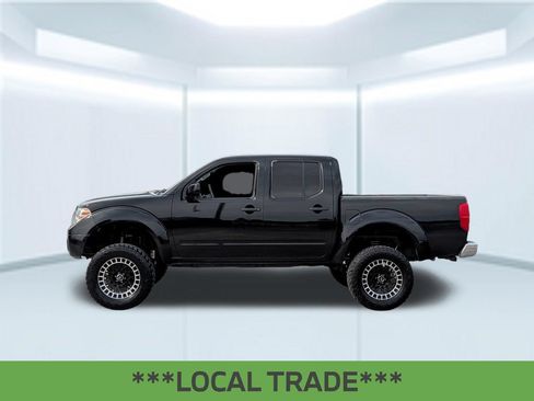 Used 2018 Nissan Frontier SV w/ Value Truck Package RWD image 2