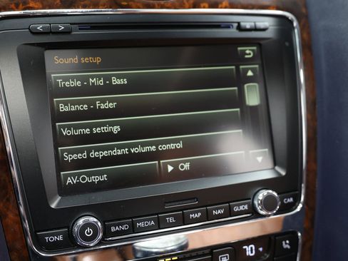 Used 2014 Bentley Flying Spur W12 image 30