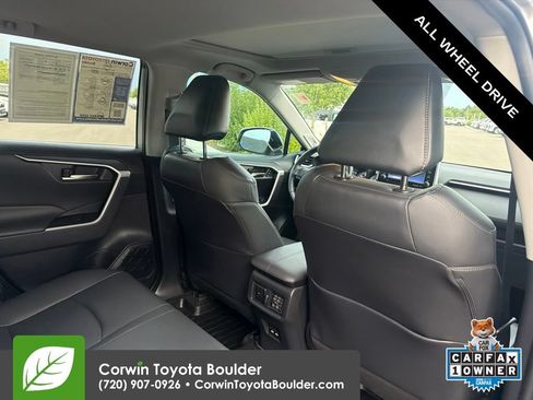 Used 2021 Toyota RAV4 XLE Premium AWD/4WD image 16