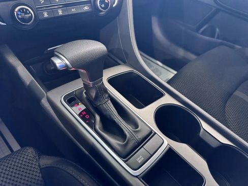 Used 2019 Kia Optima LX image 30