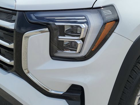 New 2026 GMC Terrain Elevation AWD/4WD image 14