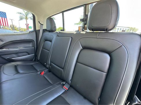 Used 2022 Chevrolet Colorado LT w/ Luxury Package AWD/4WD image 9