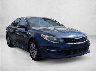 Used 2018 Kia Optima LX video 3