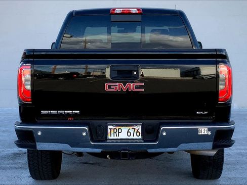 Used 2018 GMC Sierra 1500 SLT w/ Enhanced Driver Alert Package RWD image 3