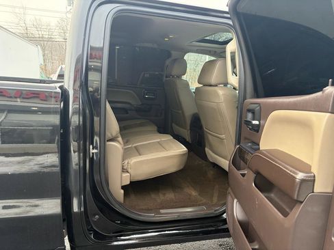 Used 2016 GMC Sierra 2500 Denali w/ Duramax Plus Package image 43