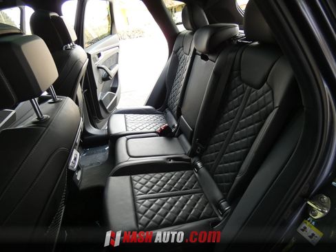 Used 2018 Audi SQ5 Premium Plus w/ S Sport Package AWD/4WD image 42