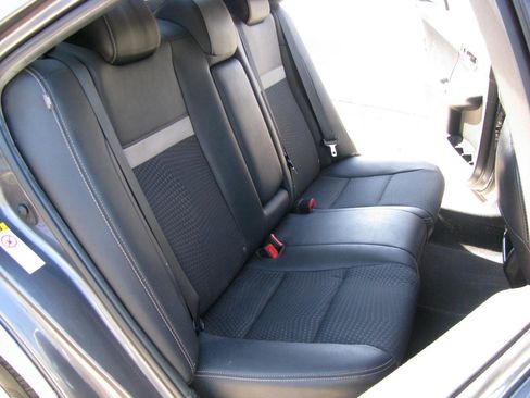 Used 2014 Toyota Camry SE image 15