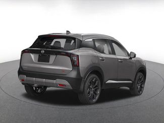 Used 2026 Nissan Kicks SR FWD video 2