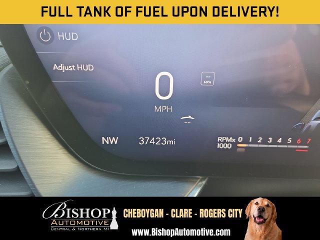Used 2024 Buick Envision Preferred AWD/4WD image 2