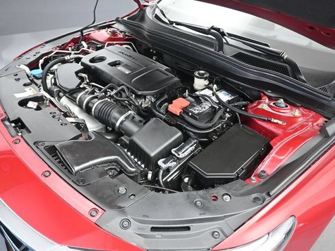 Used 2018 Honda Accord Touring image 54