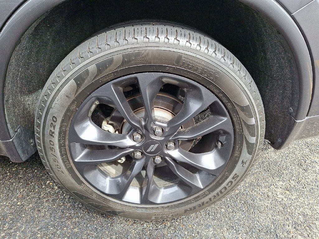 Used 2023 Dodge Durango GT AWD/4WD image 7