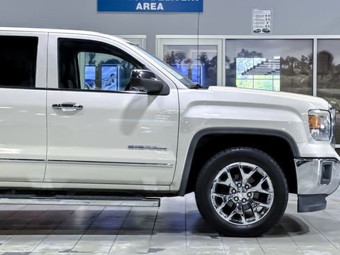 Used 2014 GMC Sierra 1500 SLT w/ SLT Crew Cab Value Package RWD image 33