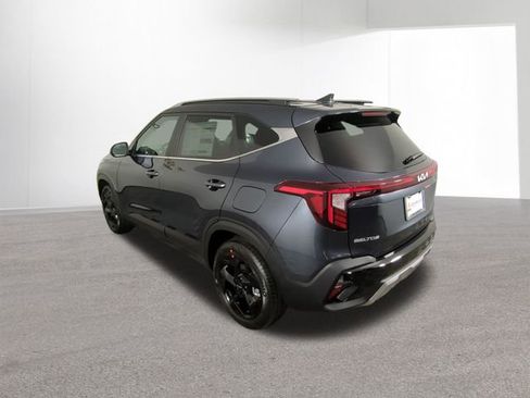 New 2026 Kia Seltos EX image 34