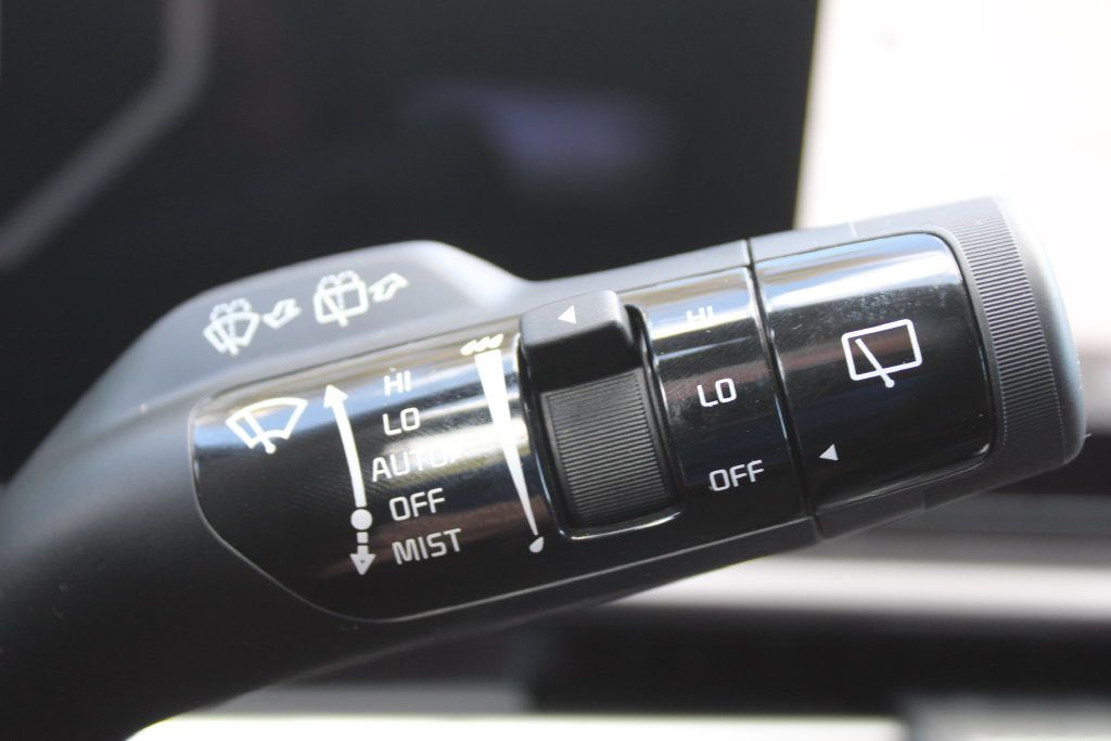 New 2026 Kia Sportage SX AWD/4WD image 35