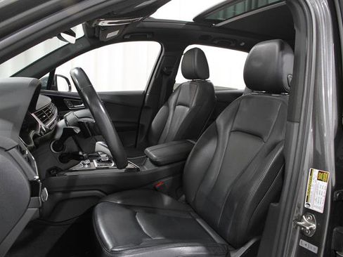 Used 2019 Audi Q7 3.0T Premium Plus w/ Premium Plus Package image 5