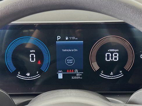 Used 2025 Hyundai Tucson SEL FWD image 19
