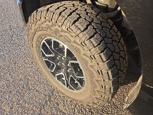 Used 2022 Ford F150 XLT w/ Equipment Group 302A High AWD/4WD image 7