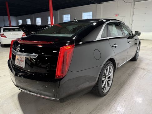 Used 2013 Cadillac XTS image 7