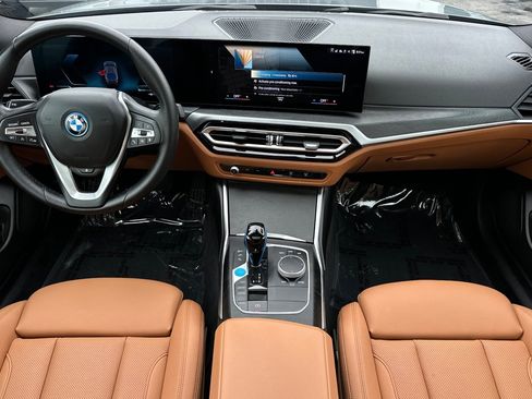 Used 2023 BMW i4 eDrive40 w/ Premium Package RWD image 12