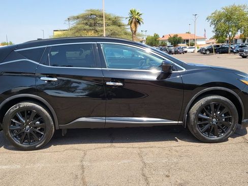 Used 2023 Nissan Murano SV w/ SV Midnight Edition Package FWD image 12