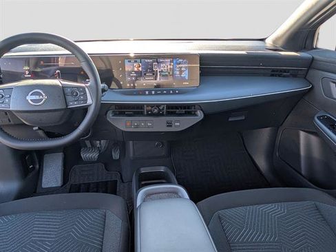 New 2026 Nissan Leaf image 7