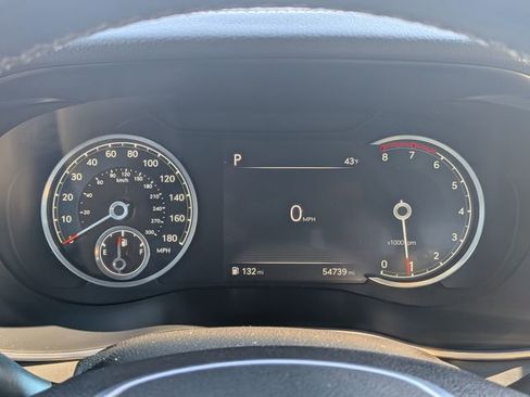 Used 2022 Genesis G70 3.3T image 12