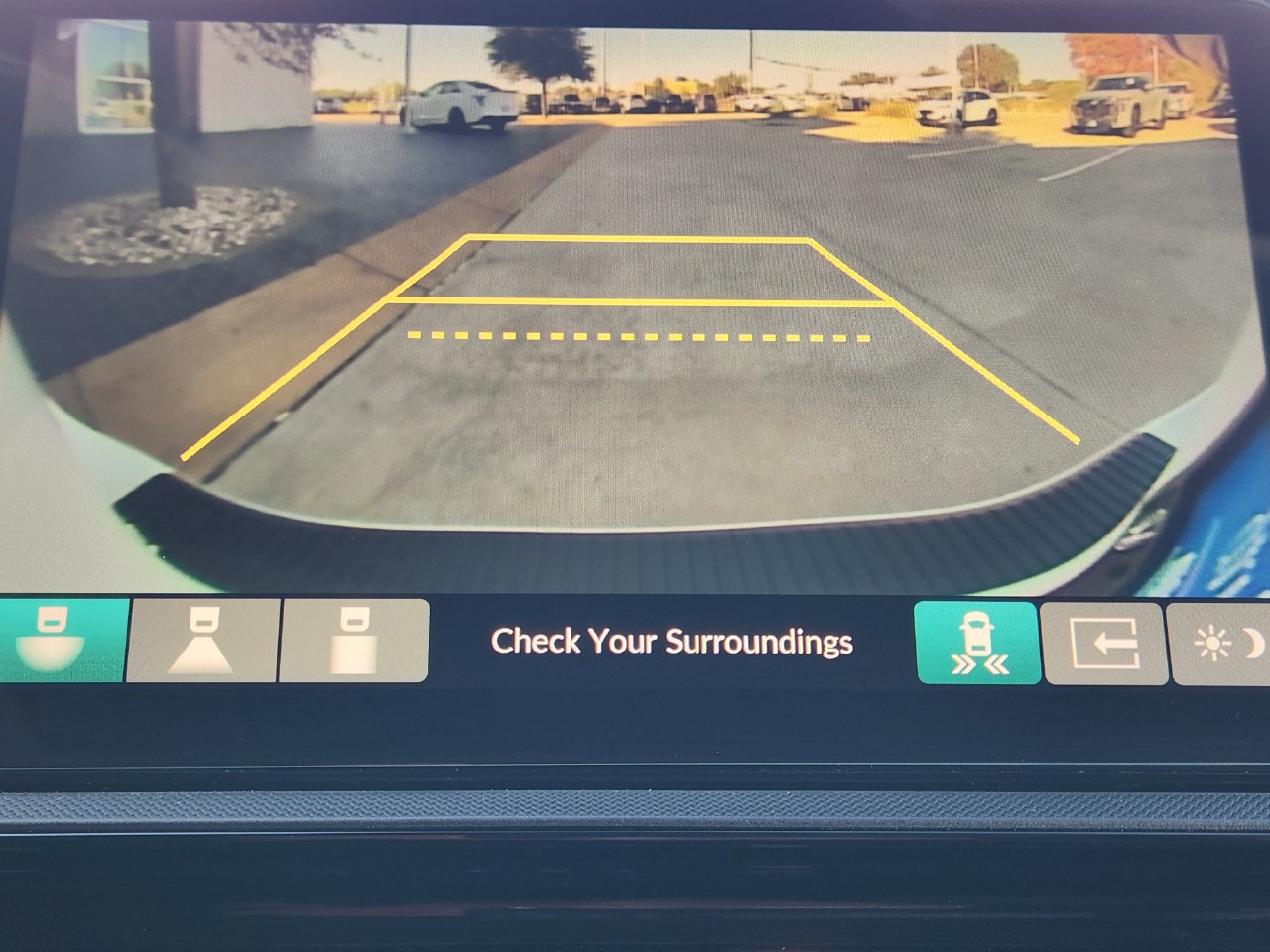 Used 2025 Honda Odyssey Elite image 17