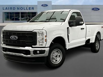 New 2026 Ford F350 XL w/ FX4 Off-Road Package