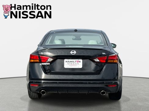 Used 2022 Nissan Altima 2.5 SL image 3