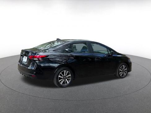 Used 2025 Nissan Versa SV image 15