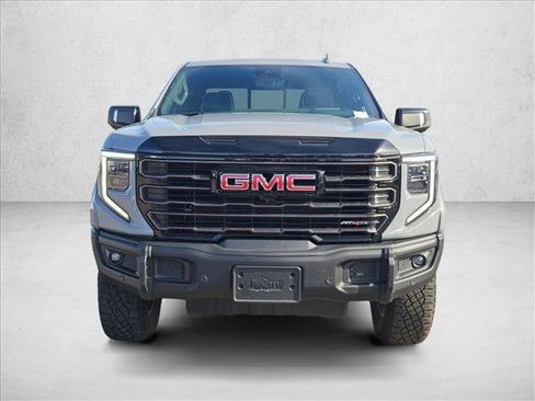 Certified 2024 GMC Sierra 1500 AT4X image 2