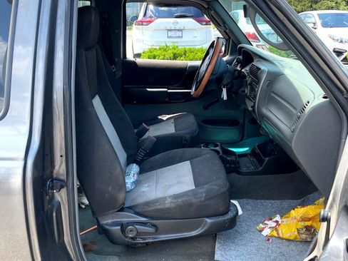 Used 2006 Ford Ranger XLT image 17