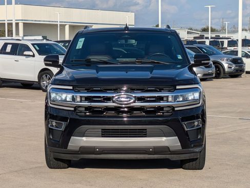 Used 2023 Ford Expedition Max Limited image 9