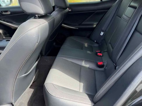 Used 2017 Lexus IS 200t RWD image 16
