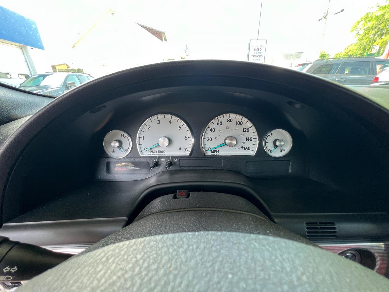 Used 2004 Ford Thunderbird RWD image 12