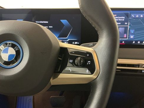Certified 2025 BMW iX xDrive50 AWD/4WD image 14