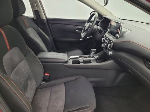Used 2025 Nissan Sentra SR FWD image 21