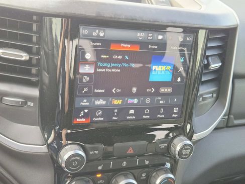 Used 2022 RAM 1500 Big Horn image 28