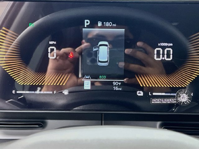New 2027 Kia Carnival LXS FWD image 12